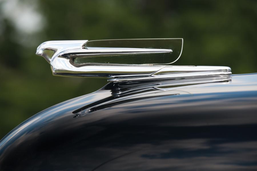  Cadillac Series 75 7-Passenger Imperial Sedan 1940 года  (фото 13 из 22)